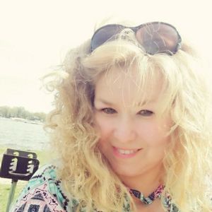 Meet your Posher, Dorsie